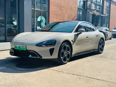 Xiaomi Auto SU7 2024