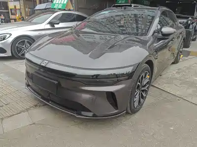 ZEEKR 007GT 2025