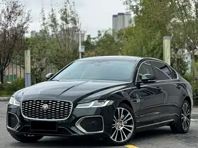 Jaguar XFL 2025