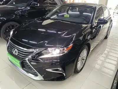 Lexus ES 2017