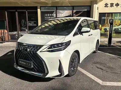 Lexus LM 2023