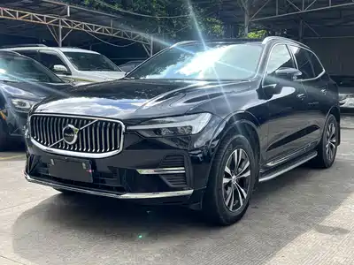 Volvo XC60 2025