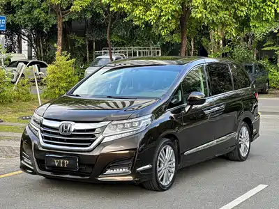Honda Elysion 2017