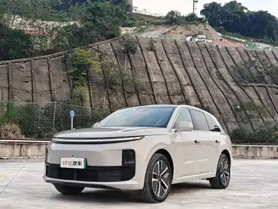 Li Auto L6 2024