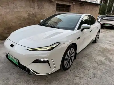 Geely Galaxy E8 2024
