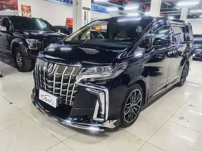 Toyota Alphard 2016