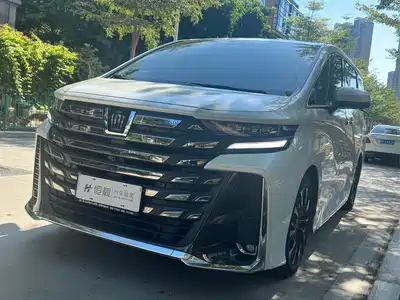 Toyota Vellfire 2023