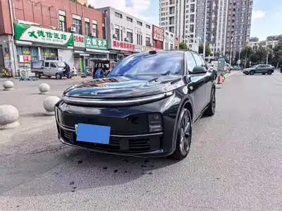 Li Auto L7 2025