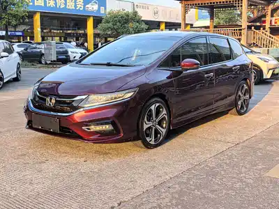 Honda Jade 2017