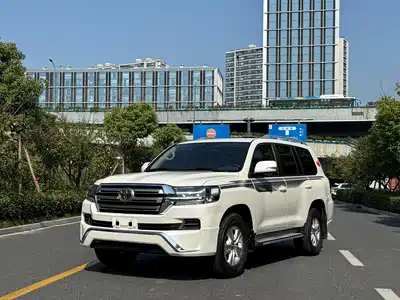 Toyota Land Cruiser (Import) 2018