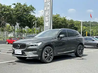 Volvo XC60 2022