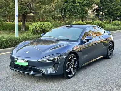 Xiaomi Auto SU7 2024