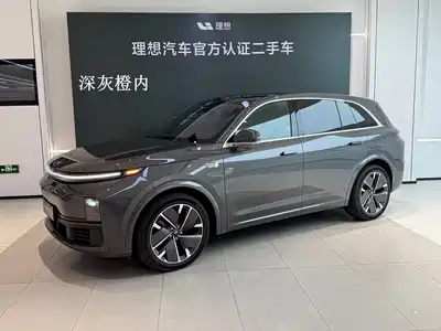 Li Auto L7 2025