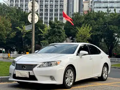 Lexus ES 2015