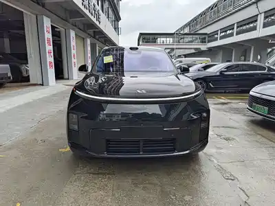 Li Auto L8 2026