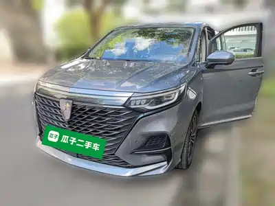 Roewe iMAX8 2021