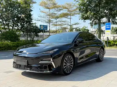 Geely Galaxy Xingyao 8 2025