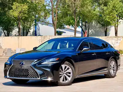 Lexus LS 2019