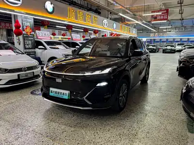 Geely Galaxy Starship 7 EM-i 2025