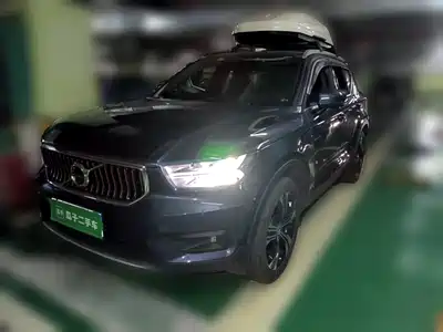 Volvo XC40 2021