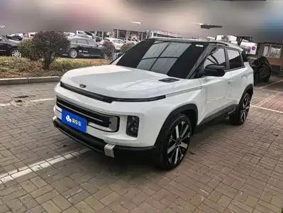 Geely ICON 2023