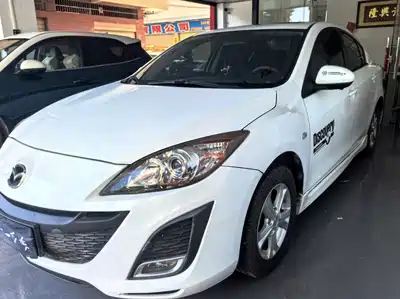Mazda Mazda3 Axela 2011