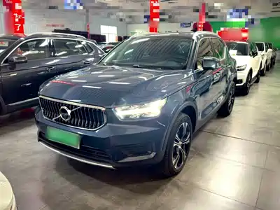 Volvo XC40 2021