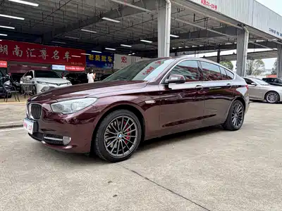 BMW 5 Series GT 2013