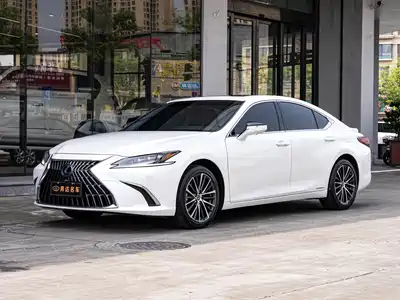 Lexus ES 2021