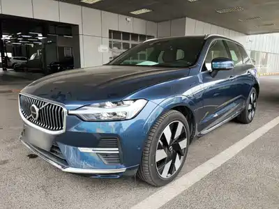 Volvo XC60 Plug-in Hybrid 2024