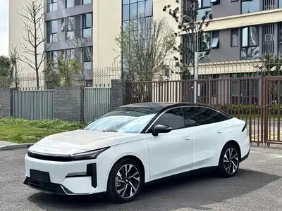Geely Galaxy L6 2024