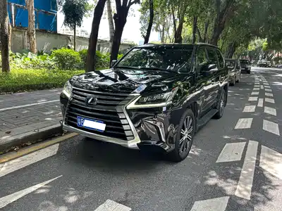 Lexus LX 2018
