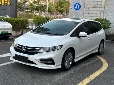 Honda Jade 2018