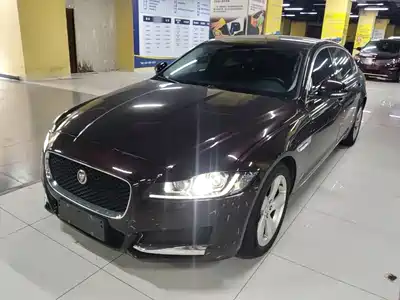 Jaguar XFL 2018