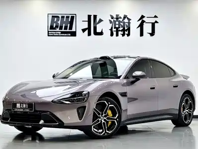 Xiaomi Auto SU7 2024