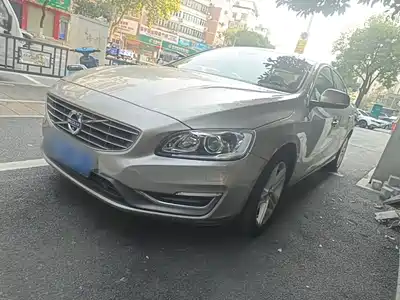Volvo S60 2015
