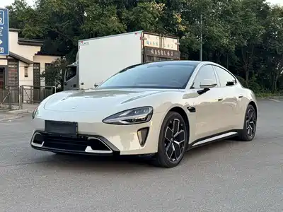 Xiaomi Auto SU7 2024