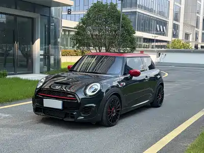 MINI JCW 2021