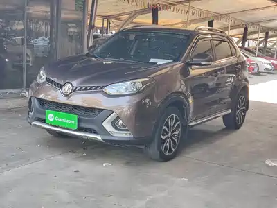 MG Roewe RX5 2015