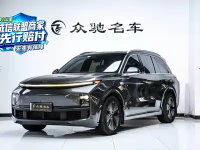 Li Auto L8 2024