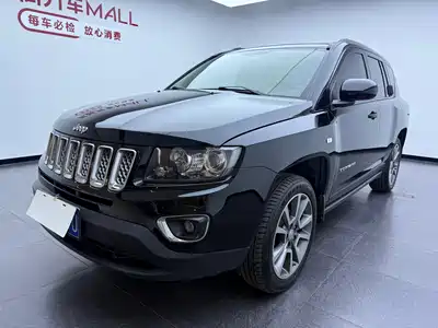 Jeep Compass (Import) 2015