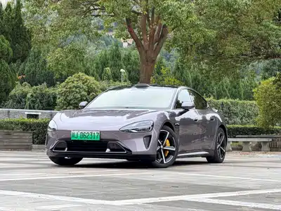 Xiaomi Auto SU7 2024