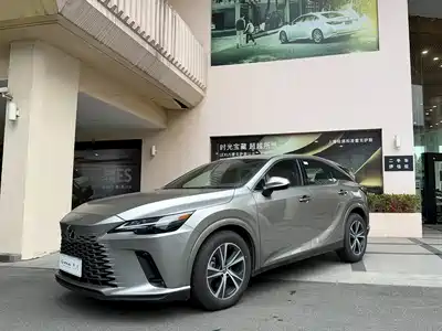 Lexus RX 2025