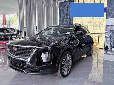 Cadillac XT4 2025