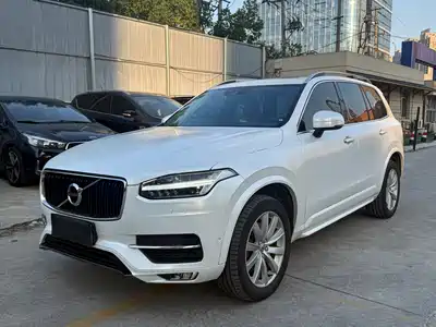 Volvo XC90 2015