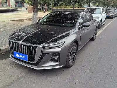 Hongqi H5 2025