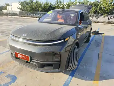 Li Auto L7 2025