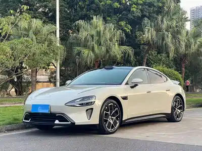 Xiaomi Auto SU7 2025