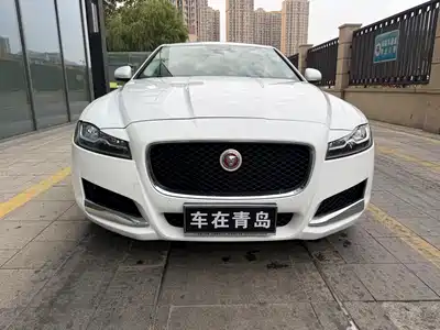 Jaguar XFL 2019