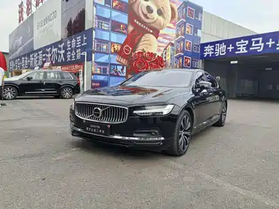 Volvo S90 2024